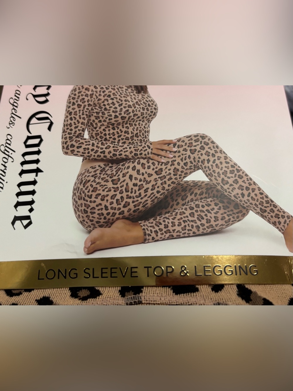 Juicy Couture Leopard Print 2pc Fitted Lounge Set - Picture 5 of 8